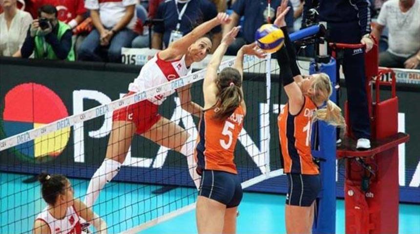 Filenin Sultanları Hollanda'yı ge&ccedil;emedi