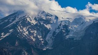 Ağrı Dağı'nın zirvesindeki takke buzulunda erime sürüyor! 2050'de...