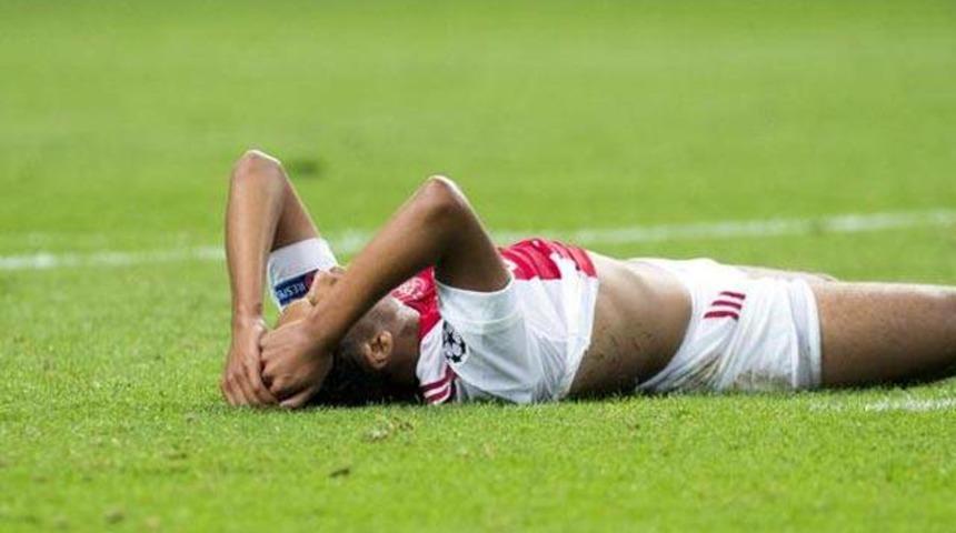 Fenerbah&ccedil;e'nin rakibi derbide mağlup