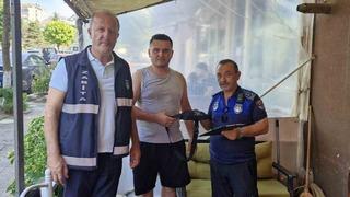 Zabıta ekiplerinden örnek davranış