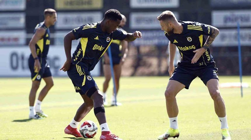 Fenerbahçe, Feyenoord maçı hazırlıklarını sürdürdü