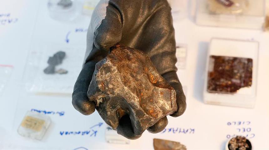 O gezegenden Dünya'ya geldi... Bilinenler arasında en büyüğü: Adeta kaçırıldı!