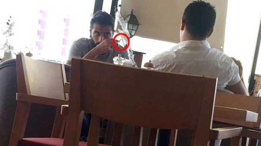 Konyasporlu Volkan sigara içerken yakalandı!