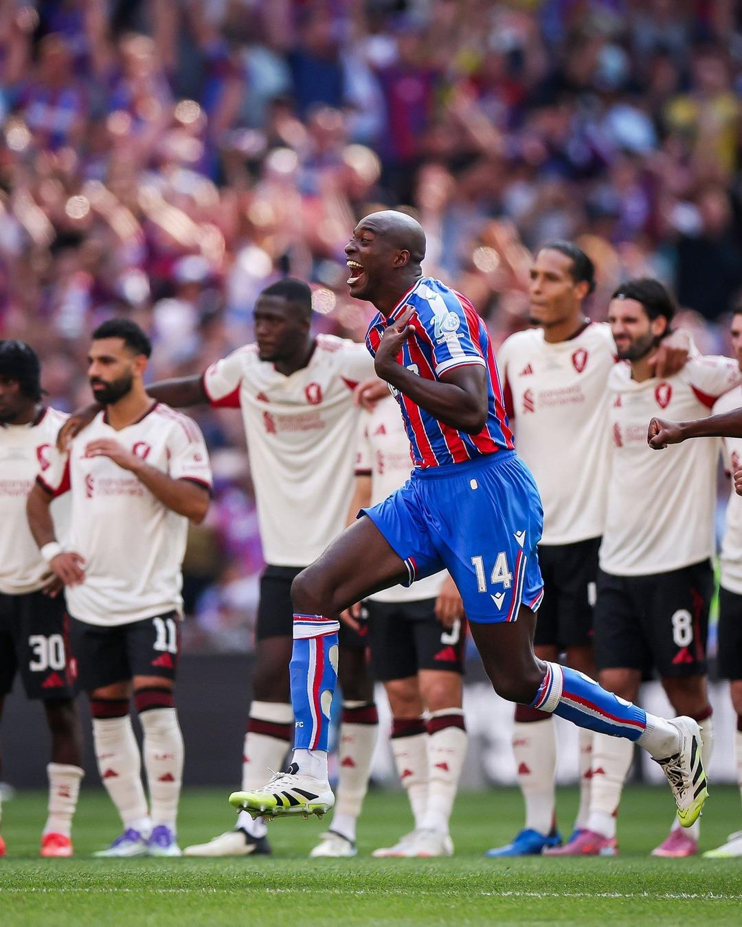 Crystal Palace, tarihinde ilk kez Community Shield şampiyonu oldu! Finalde Liverpool u geçti... 1