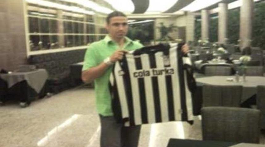 &Uuml;&ccedil; b&uuml;y&uuml;kleri peşinden koşturuyordu, dibe vurdu