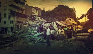 'Evlerden bir müddet uzak durun' 6.1'lik depremin ardından deprem uzmanından 'artçı' uyarısı! 'Yüksek olasılık'