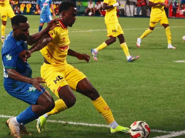 Gözetepe Süper Lig'e Çaykur Rizespor deplasmanında aldığı galibiyetle başladı!