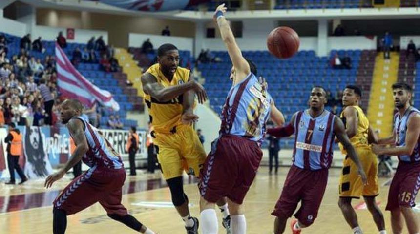 Trabzonspor Medical Park 74 - 71 Aris