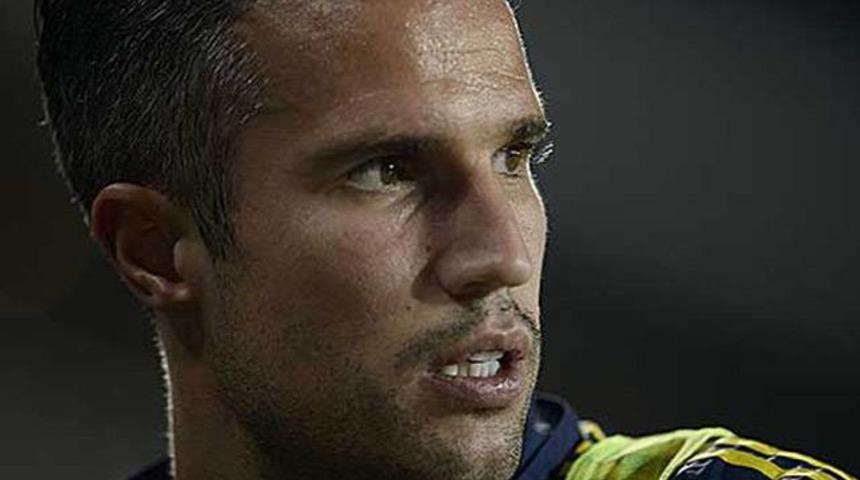 Hollandalı gazeteci duyurdu! Van Persie Barcelona ile görüşüyor