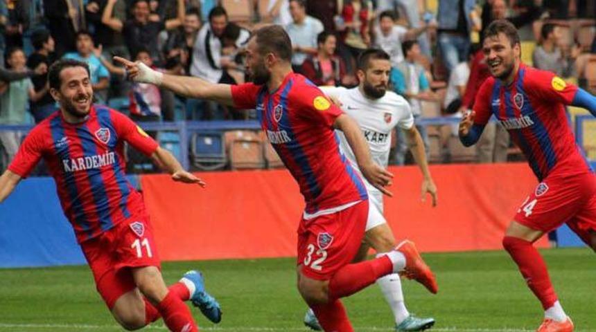 Kardemir Karab&uuml;kspor 2-1 Karşıyaka