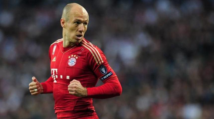 Fenerbah&ccedil;e, Arjen Robben'in menajerini &ccedil;ağırdı