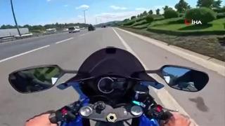 Sosyal medya fenomeninden acı haber! Kaza görüntüleri ortaya çıktı: Kamyonun altına girdi...