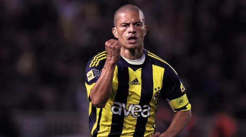 Alex de Souza'nın biyografisi &ccedil;ıkıyor