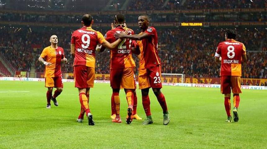 Galatasaray'a trib&uuml;n kapatma cezası