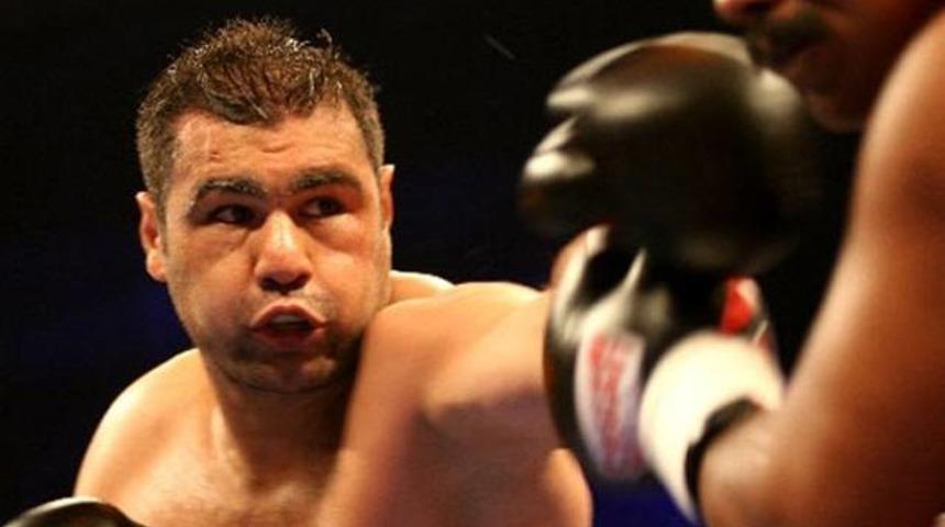 Sinan Şamil Sam yoğun bakımda