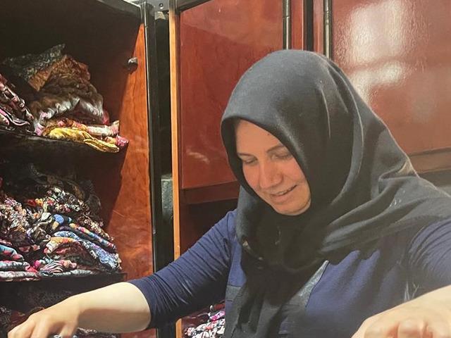 10 dakikada yapıp 250 TL'ye satıyor! Gelen bir daha geliyor, alan bir daha alıyor