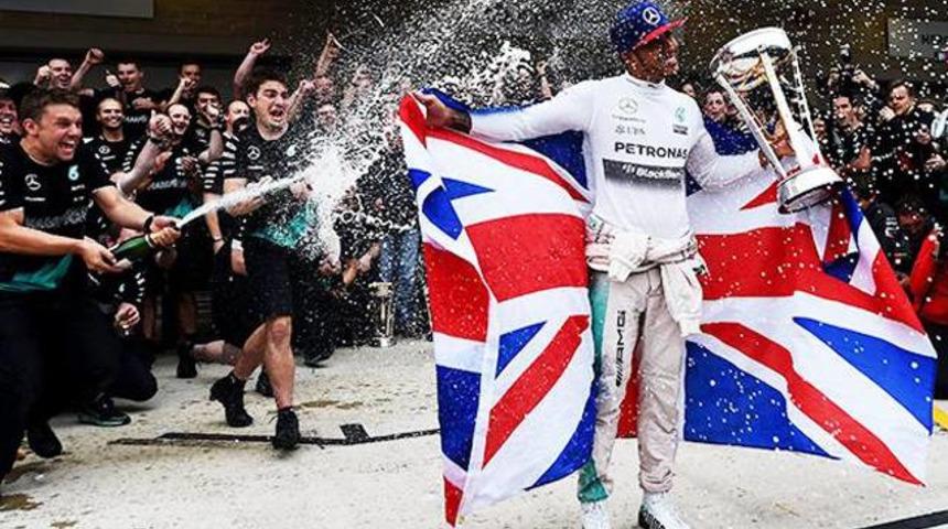 Şampiyonluk kupasını Hamilton kaldırdı!