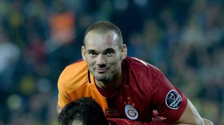 Sneijder'den b&uuml;y&uuml;k fedakarlık