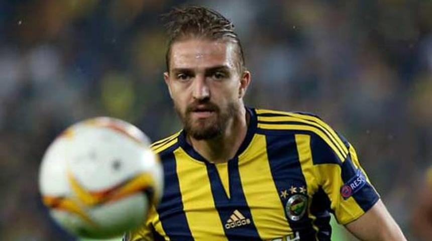 Fenerbah&ccedil;e'de Caner şoku! İlk devreyi kapatabilir