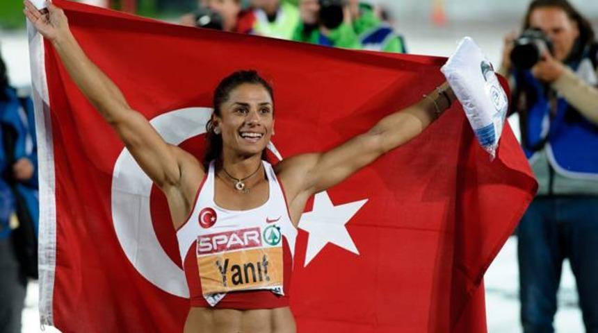 'Nevin&rsquo;in a&ccedil;ıklamalarını cahilliğine veriyorum'