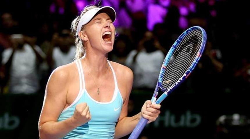 Sharapova 1 numarayı devirdi