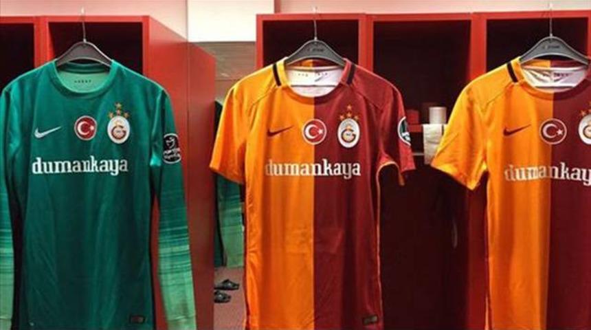 İşte Galatasaray'ın yeni formaları 2015-2016