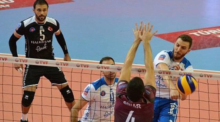 Bornova Anadolu Lisesi 0-3 Halkbank