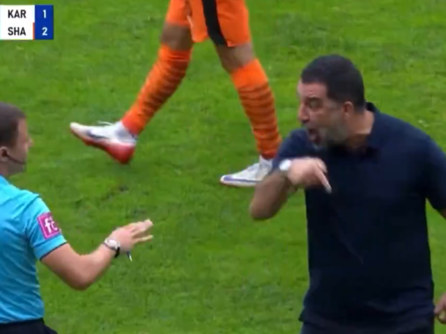 Tüm ülke Arda Turan'ı konuşuyor! Maç sırasında çılgına döndü, söyledikleri yayına yansıdı... 