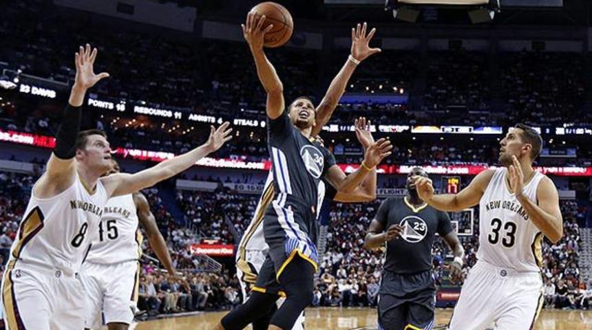 Stephen Curry &ccedil;ıldırdı! 53 sayı...