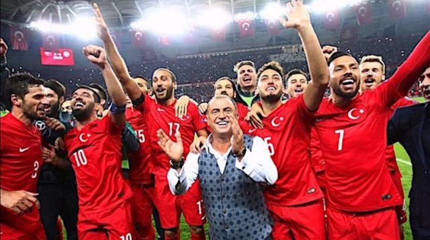 Milli yıldız Barcelona'yı reddetti