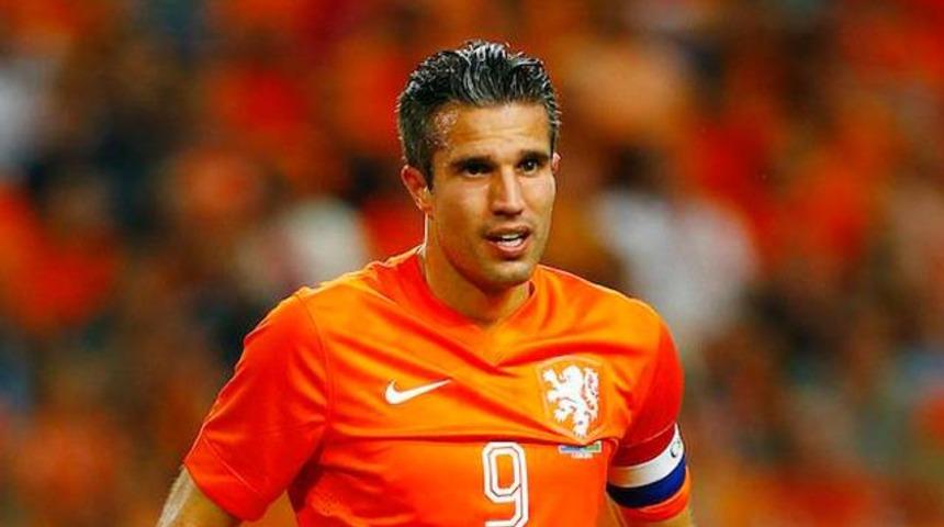 Robin van Persie kadro dışı!