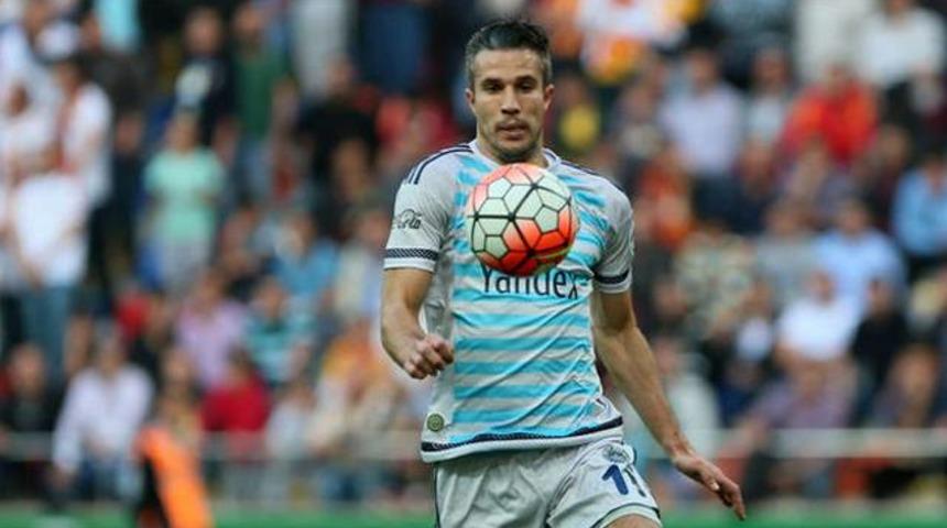 Van Persie'ye şok uyarı: 'Fenerbah&ccedil;e'den ayrıl'