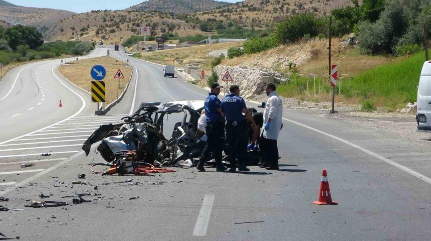 Malatya’daki feci kazada ölü sayısı 2’ye yükseldi