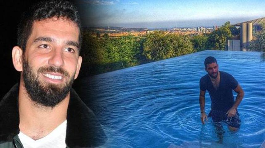 Arda Turan Boğaz'dan yalı alıyor