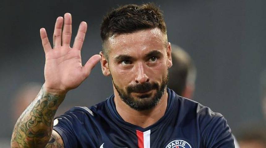 Fenerbah&ccedil;e'de Lavezzi sesleri