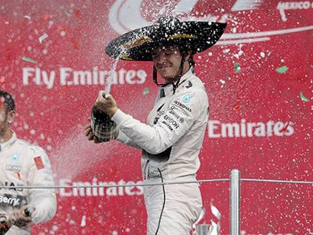 Mercedes'ten duble geldi!