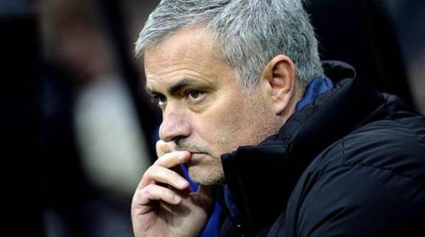 Mourinho i&ccedil;in 50 milyon euroluk teklif!