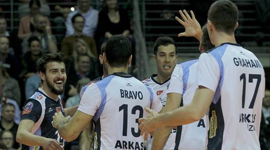 Recycling Volleys 2 - 3 Arkasspor