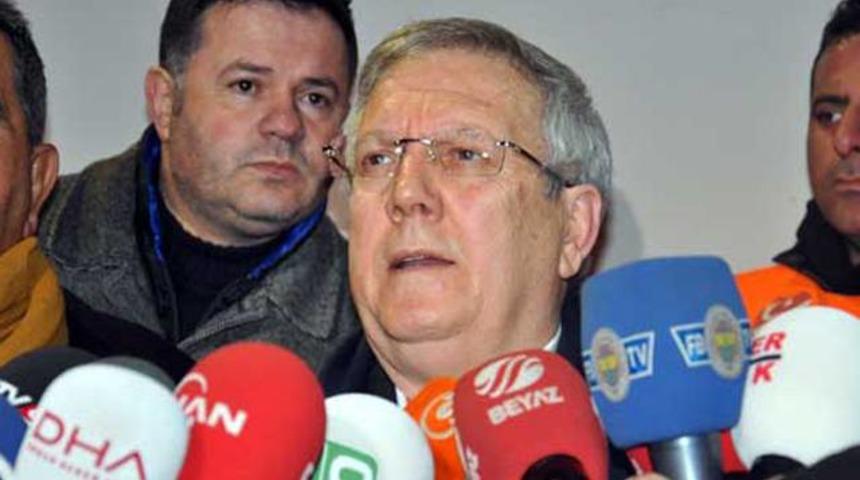 Aziz Yıldırım, Ajax ma&ccedil;ına gitmekten vazge&ccedil;ti