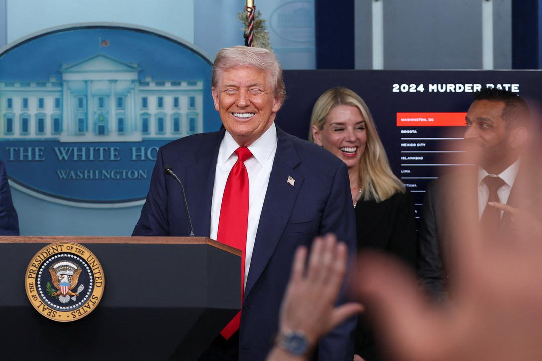 ABD Başkanı Trump tan Putin ile görüşme açıklaması: 