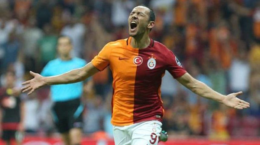 Umut Bulut, 1 yıl daha Galatasaray'da