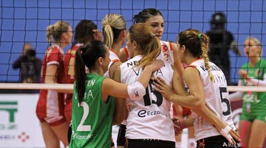 Eczacıbaşı set vermedi!