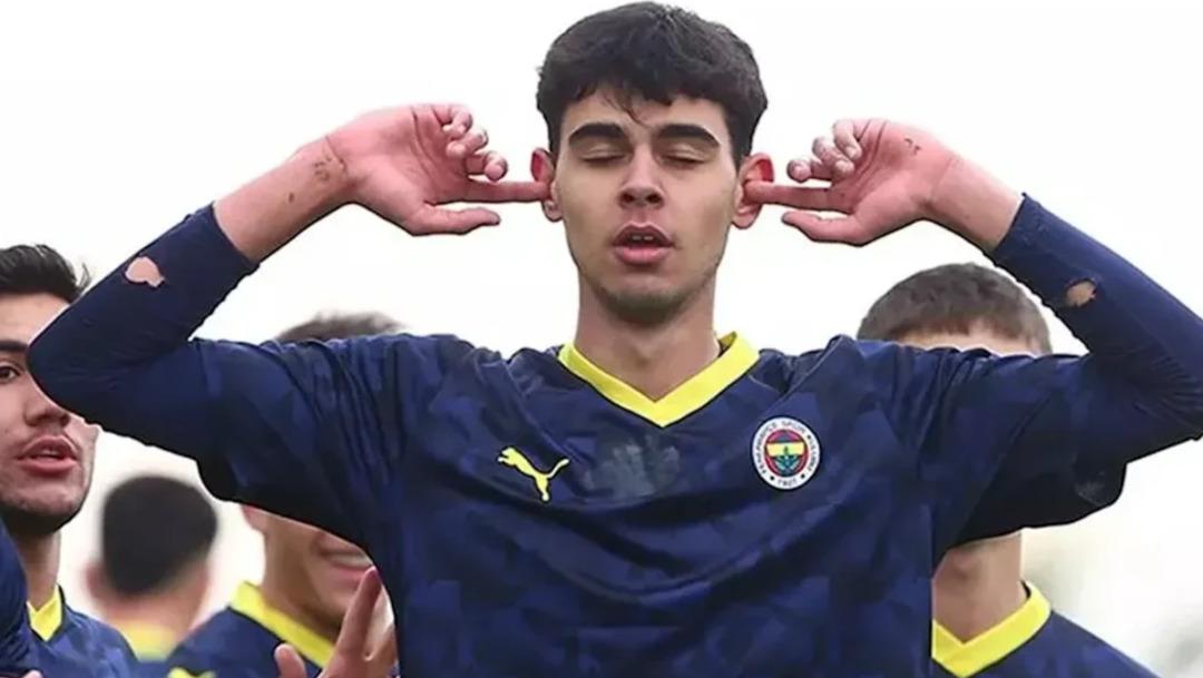 Fenerbahçe den ayrıldı, Amedspor a transfer oldu! Sözleşmesinde 1000 dakika oynama zorunluluğu 1