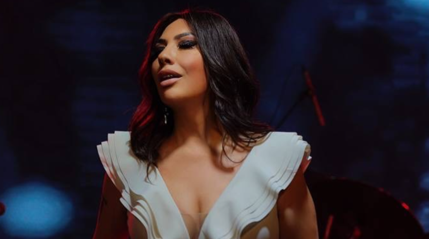 6 ayda 26 kilo verdi! Işın Karaca'dan peş peşe bikinili pozlar... 