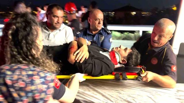 Kırıkkale’de otomobil ile kamyonet kafa kafaya çarpıştı: 3 yaralı 1