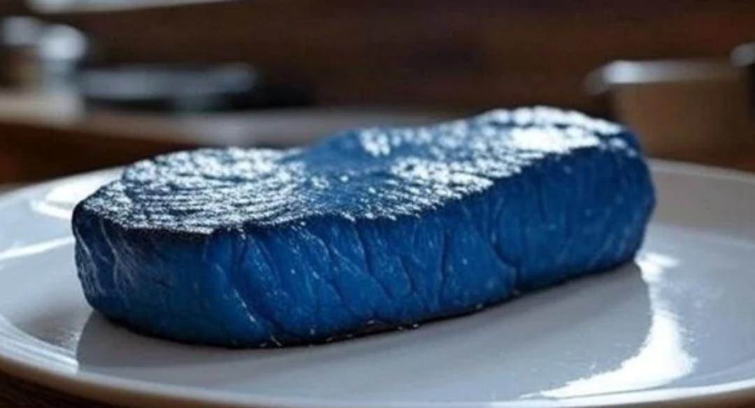 Avladığı hayvanı kesince gözlerine inanamadı: Masmavi çıktı! Gerçek sonradan ortaya çıktı "Sakın tüketmeyin" 1