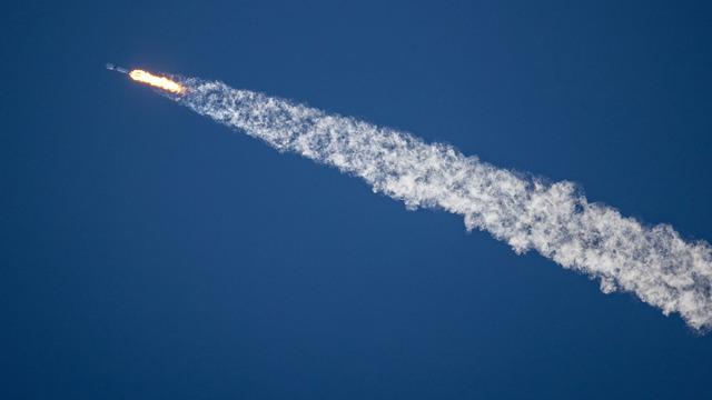 Amazon'dan Starlink'e rakip: Project Kuiper uyduları uzaya fırlatıldı