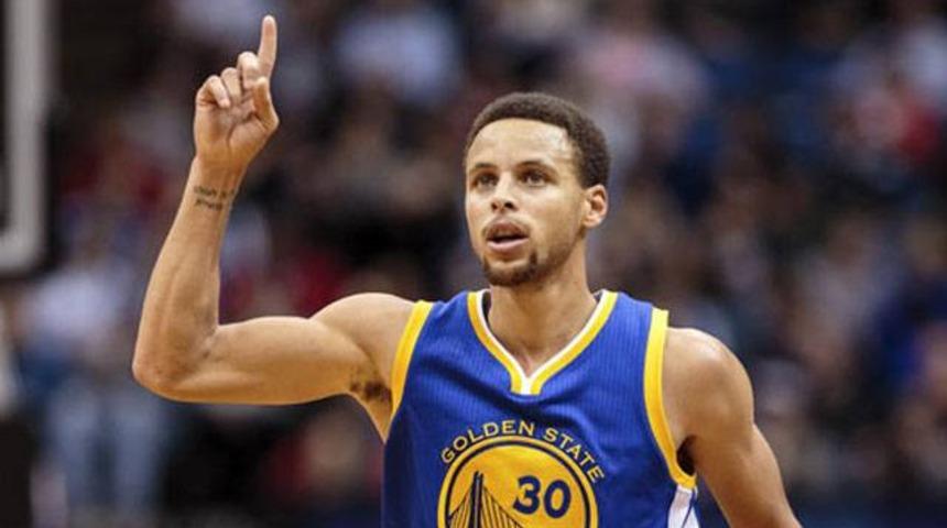 Warriors'tan kul&uuml;p rekoru! 10'da 10