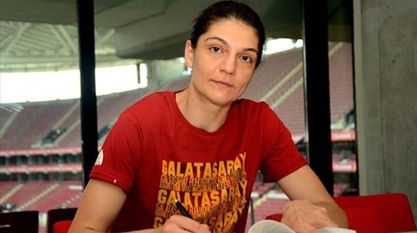 Nevriye Yılmaz men edildi