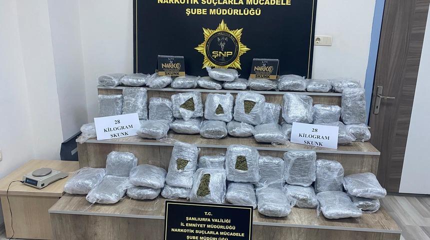 Şanlıurfa'da uyuşturucu operasyonu! 2 zanlı tutuklandı